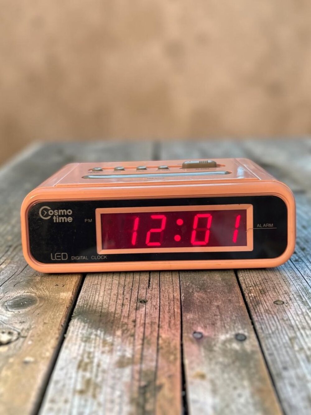 Vintage Cosmo Time Pink LED Digital Alarm Clock 120V Electric Model E540